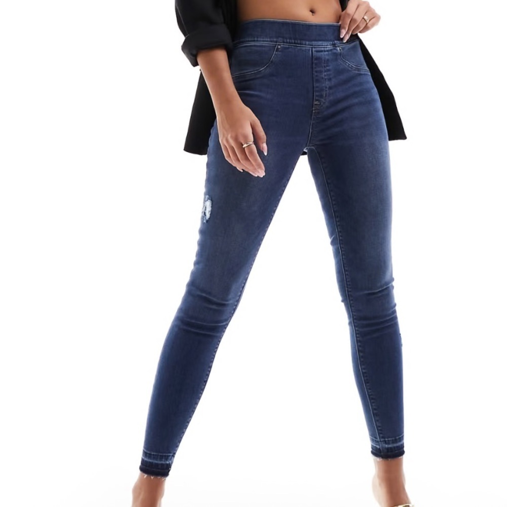 💙 SPANX Shape & Lift Distressed Skinny Pull On Medium Blue Wash Jeans Size Small